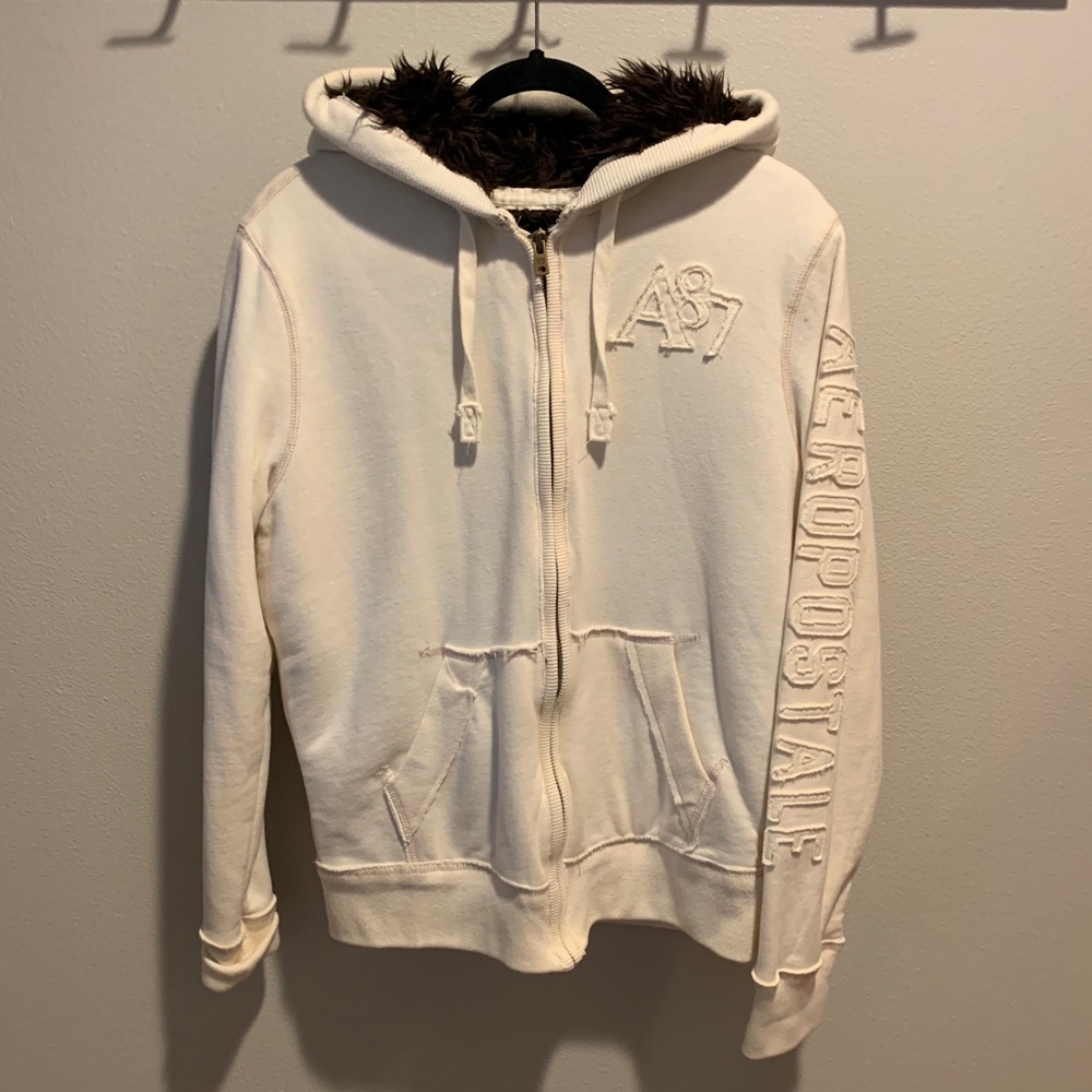 NWT Authentic Aeropostale Nineteen Eighty Seven